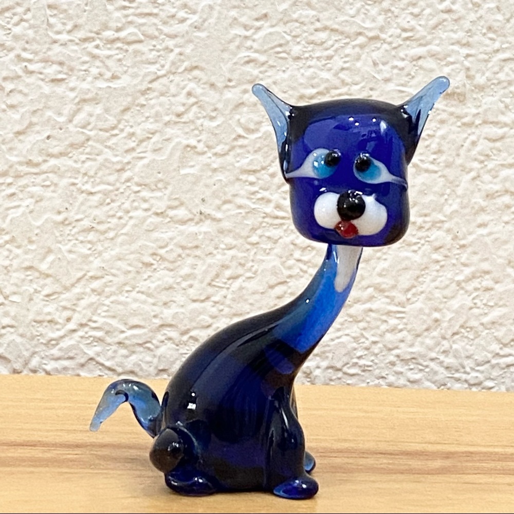 Vintage Cobalt Blue Art Glass 3” Cat Figurine. Displayed